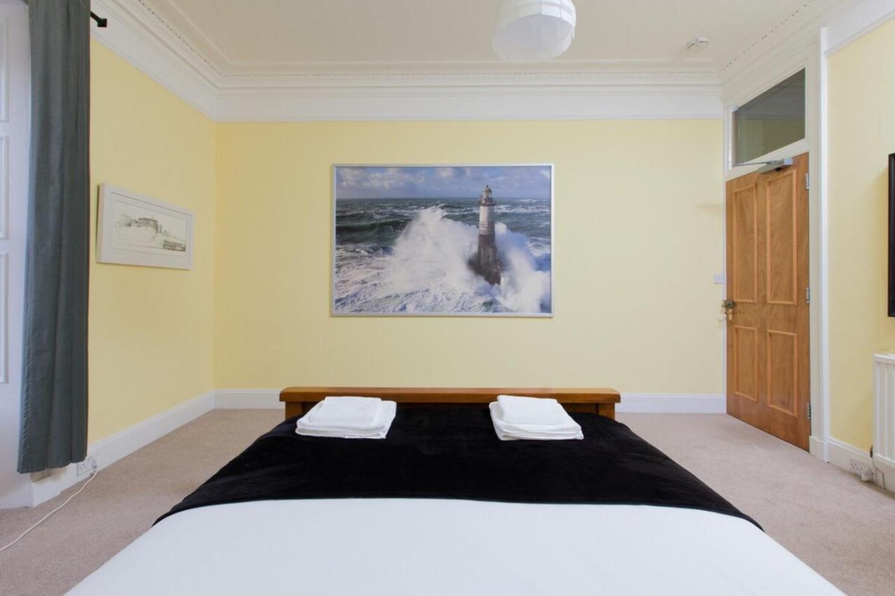 Elegant Traditional Edinburgh City Centre Flat Edimburgo Exterior foto