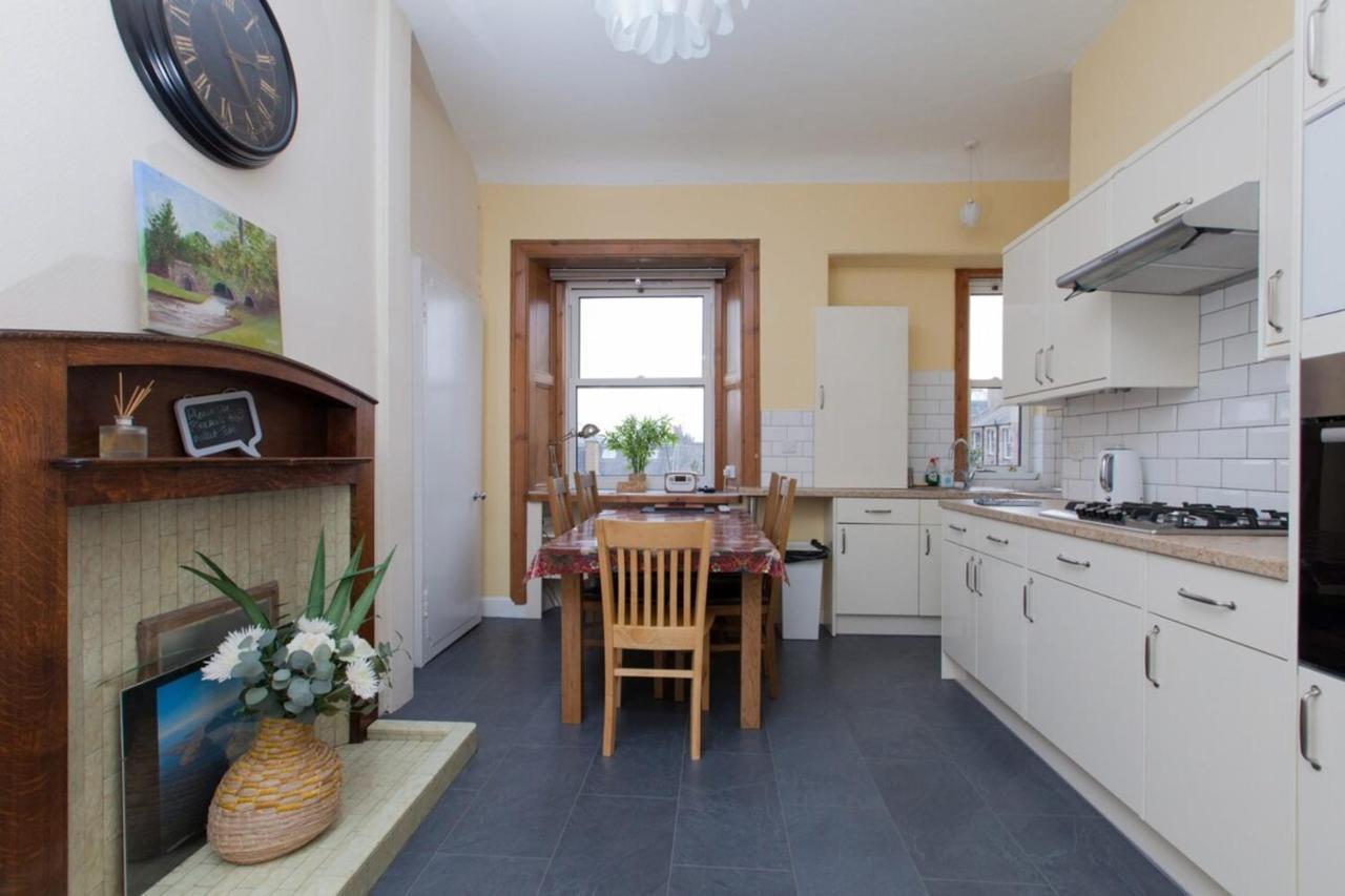 Elegant Traditional Edinburgh City Centre Flat Edimburgo Exterior foto